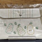 ていねいに施された刺繍がポイント♪